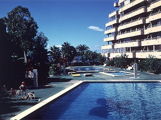 Aguamarina Apartments